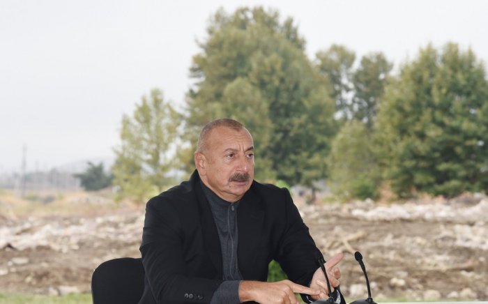       İlham Əliyev:  "Bizi hədələyirdilər ki, müharibə başlasa, biz yenə torpaq itirəcəyik"  