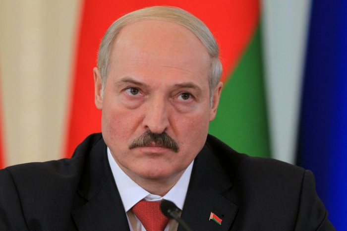 "Heç kimi maska taxmağa məcbur etməyəcəm" -    Lukaşenko     