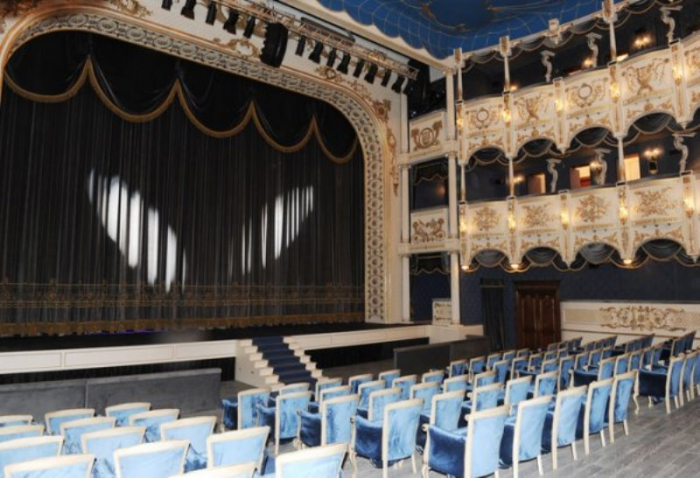 Musiqili Teatrın dekabr repertuarı açıqlanıb  
