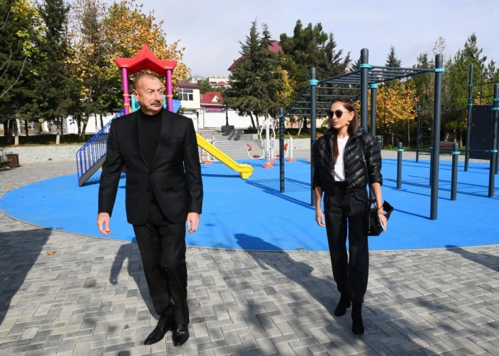    Prezident və birinci xanım Şamaxı Gənclər Parkında   