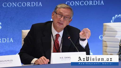     El ex presidente de Eslovenia  : "La pandemia ha revelado la realidad del mundo"  