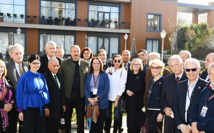   Azerbaijani president and first lady talk to Global Baku Forum participants in Shusha  