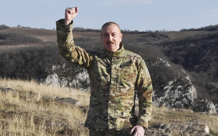   Präsident Ilham Aliyev teilt Beitrag zum Tag des Sieges  