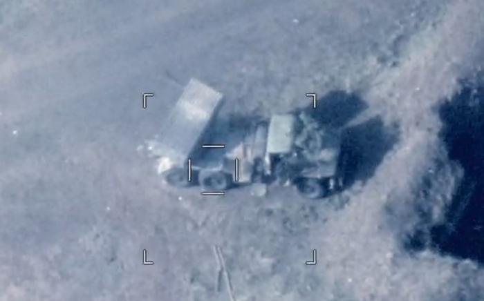 TRT Haber: Los VANTs turcos destruyen unos 900 objetivos armenios en la guerra de Karabaj