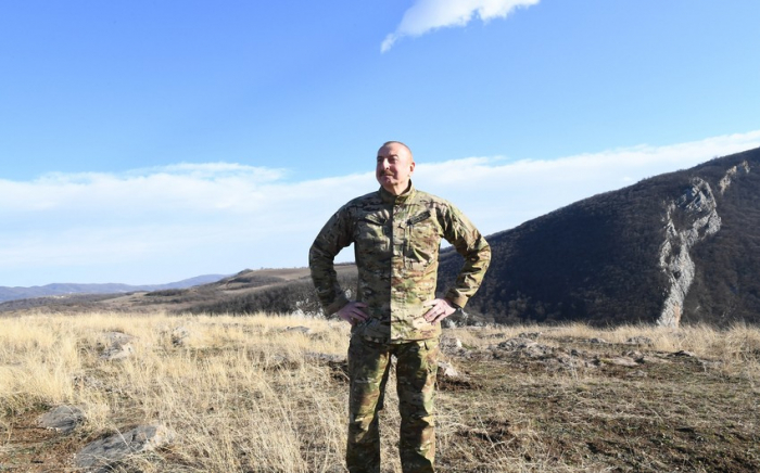  "Aserbaidschanischer Soldat, Offizier zeigte dem Feind seinen Platz"  - Oberbefehlshaber  