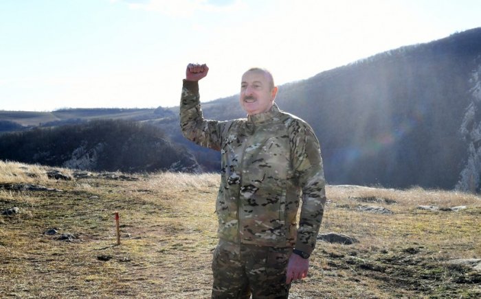   Ilham Aliyev  : "Restauramos nuestra dignidad" 