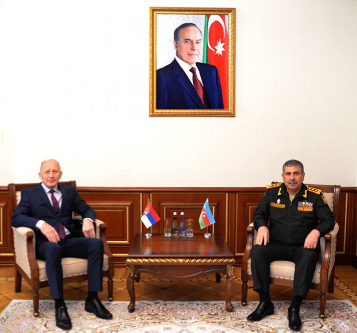   Azerbaijani defense minister meets with new Serbian ambassador  