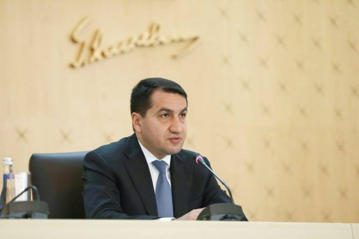     Hikmet Hajiyev  : "Con su victoria Azerbaiyán ha creado una nueva realidad en la región"  