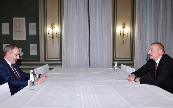   Aserbaidschanischer Präsident trifft sich mit Paschinjan in Brüssel  