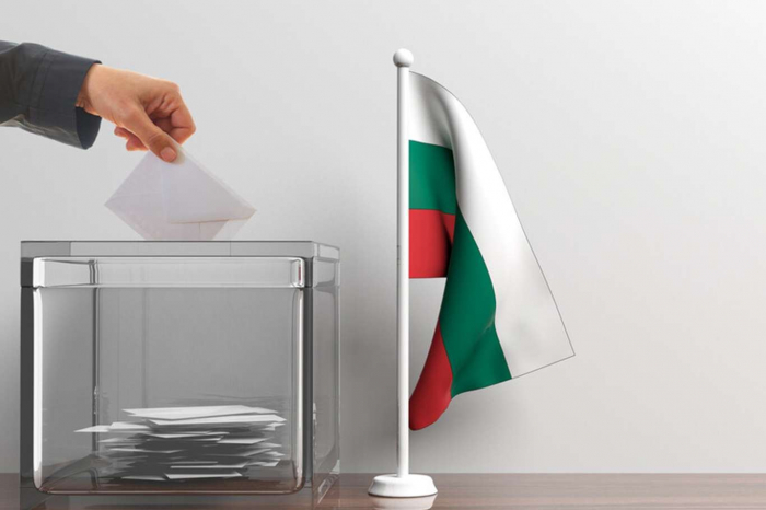 Second round of presidential polls kicks off in Bulgaria