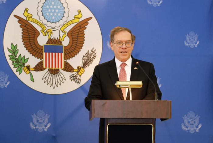     Botschafter:   USA haben sich zu einer Fortsetzung der Partnerschaft mit Aserbaidschan im Gesundheitswesen verpflichtet  