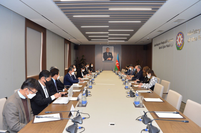 Azerbaijan, South Korea discuss bilateral cooperation 