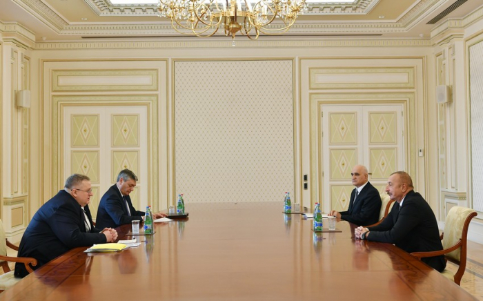  Präsident Ilham Aliyev empfängt den stellvertretenden russischen Premierminister 