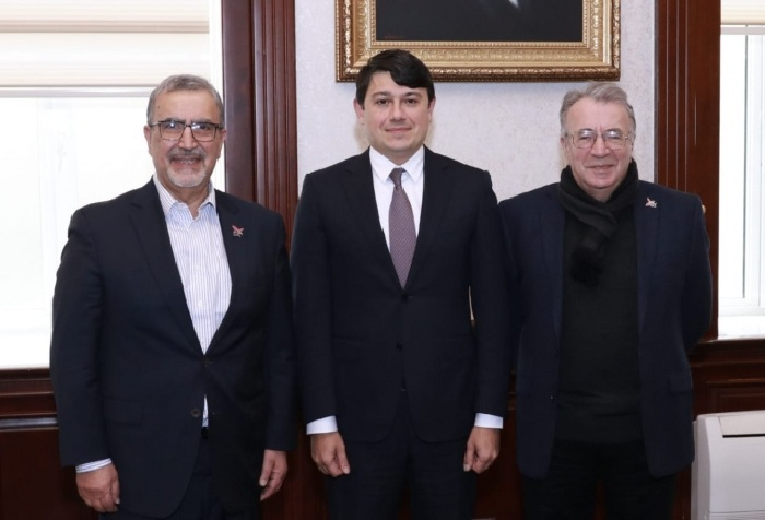 Dünya şöhrətli azərbaycanlı alimlər Bakıda