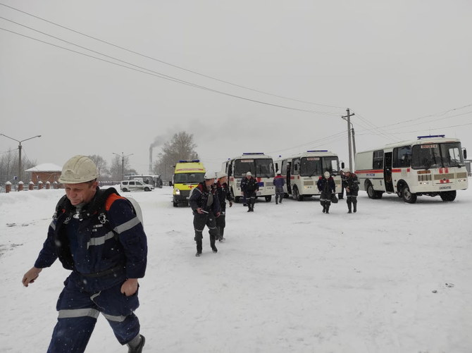 One dead, 48 missing in Siberia