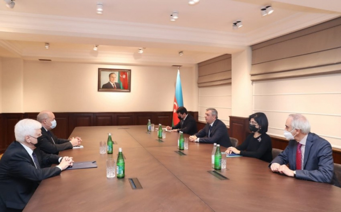   Samir Nuriyev se reúne con el enviado especial de Putin   