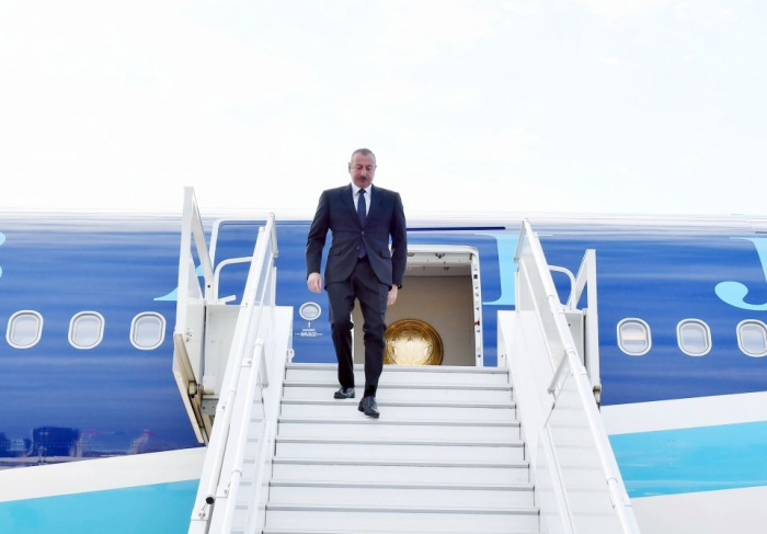   Präsident Aliyev kommt zu einem Arbeitsbesuch in Sotschi an  