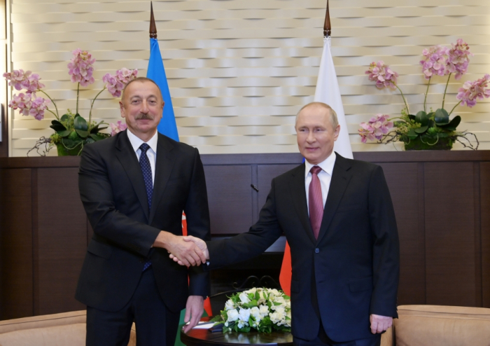 Azerbaijani President meets Russia