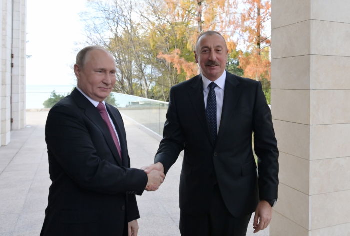 Vladimir Putin thanks President Ilham Aliyev 