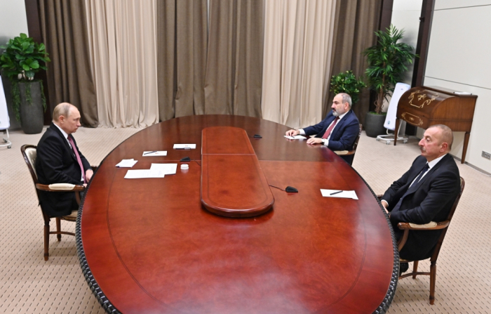   Se celebró una reunión trilateral de los líderes de Rusia, Azerbaiyán y Armenia -   ACTUALIZADO    