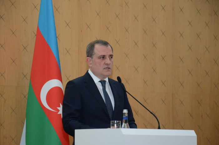   "Wir erwarten, dass Armenien die trilateralen Erklärungen vollständig einhält"   - Jeyhun Bayramov    