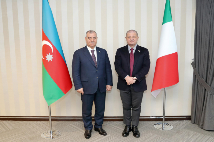  Ali Nagiyev traf sich mit italienischem General der Guardia di Finanza 