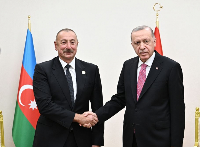  President Ilham Aliyev meets his Turkish counterpart Erdogan 