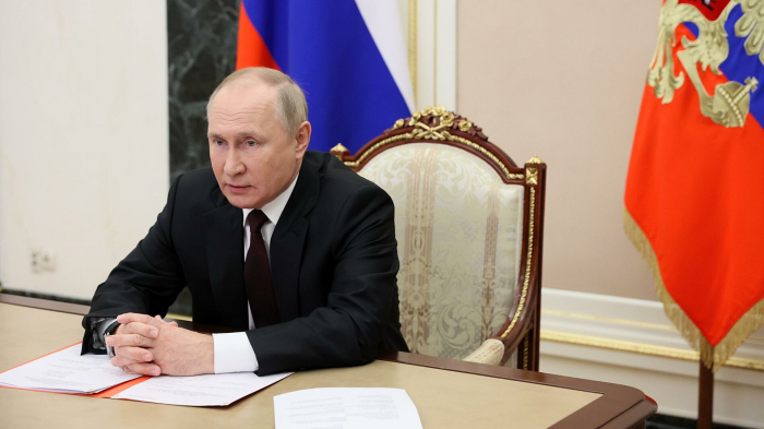 Putin koronavirusa qarşı təkrar peyvənd olunub