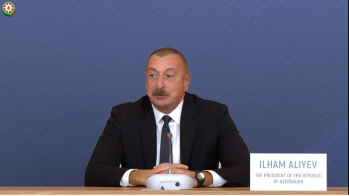     Azərbaycan Prezidenti:    "30-dan çox ölkəyə maliyyə və humanitar yardım etdik"   