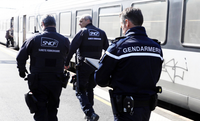 Un terroriste présumé a été neutralisé dans une gare à Paris