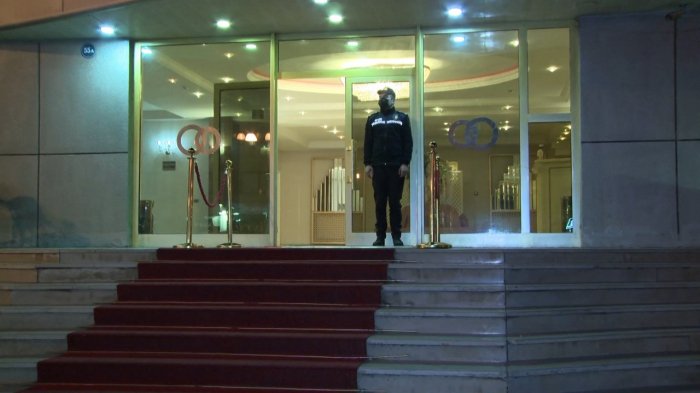 Karantin qaydalarını pozan restoranlar cərimələndi