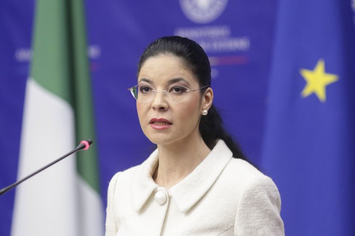       Anna Briçall:    "Rumıniya ilə Azərbaycanın çox yaxşı strateji əlaqələri var"   