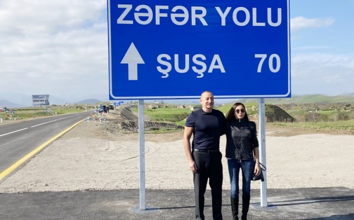 Prezident və birinci xanım Zəfər yolunun açılışında iştirak ediblər -  FOTOLAR 
   
