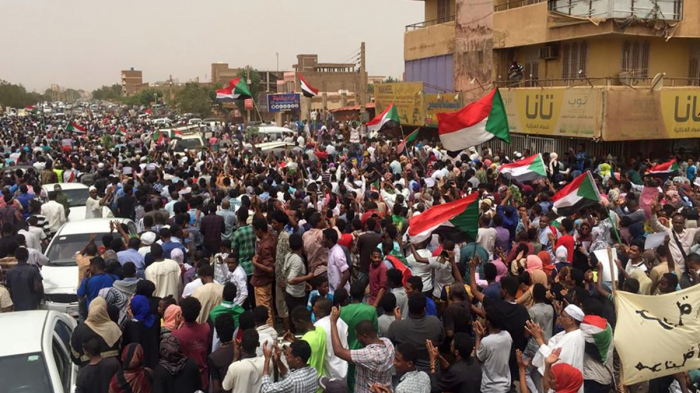 Sudanda atışma: Ölənlər və yaralananlar var