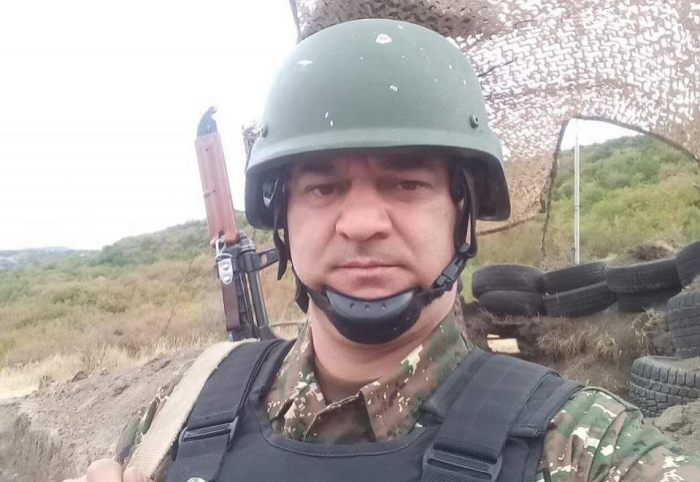  Des soldats de la paix russes ont remis au côté arménien le terroriste qui a attaqué des militaires azerbaïdjanais 