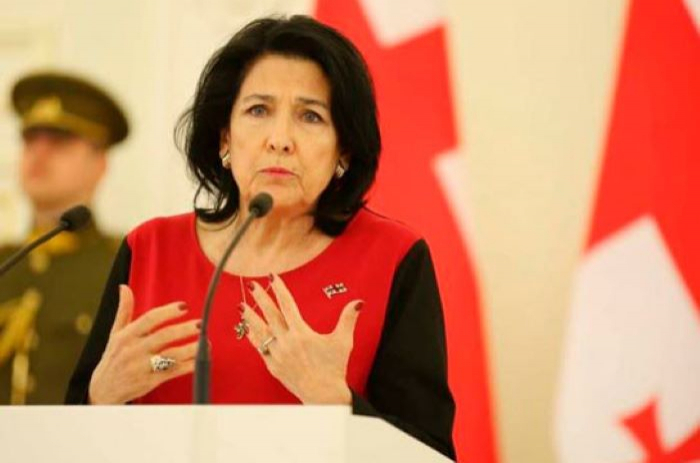    Gürcüstan Prezidenti:    "Saakaşvilinin şərəf və ləyaqəti qorunmalıdır"