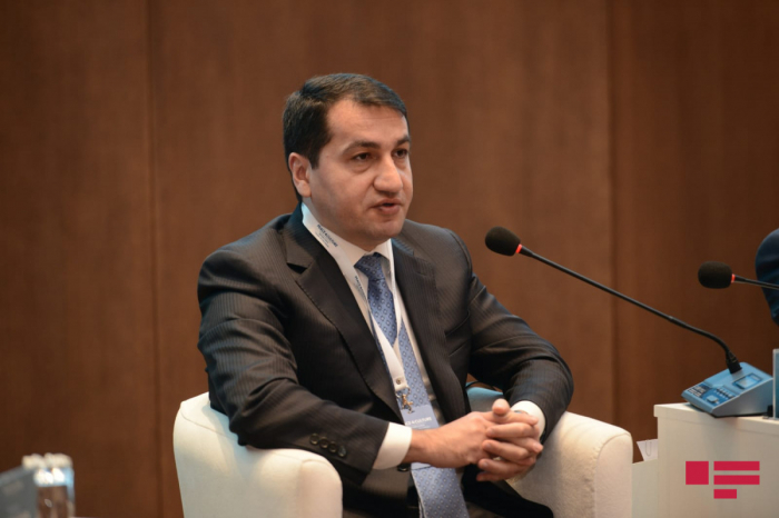     Hikmet Hajiyev:   "Esperamos que la UNESCO envíe una misión de investigación a los territorios liberados"   