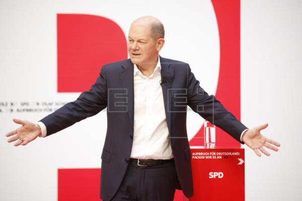 Socialdemócratas alemanes celebran la victoria y refrendan el pacto de coalición