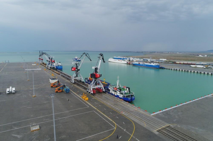 Aserbaidschan gibt Prognose für die Gesamtfrachtlieferung über den internationalen Handelshafen Baku für 2021 bekannt
