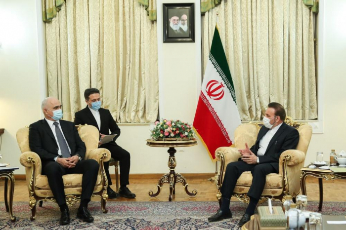 El futuro de las relaciones entre Azerbaiyán e Irán se debate en Teherán