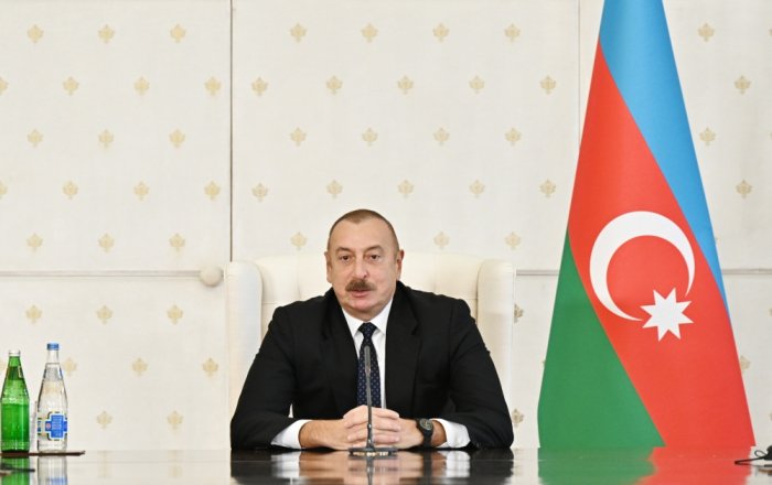      Prezident:    "O biabırçı halı görəndə ürəyim ağrıyır"   
