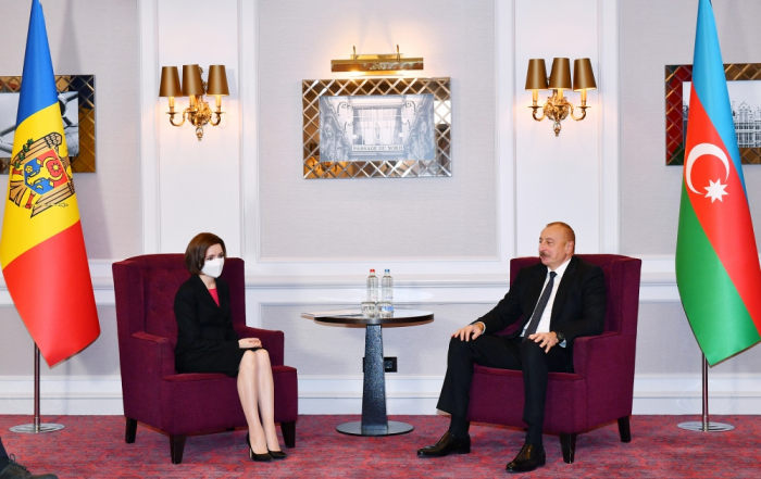  Presidents of Azerbaijan, Moldova meet in Brussels - UPDATED