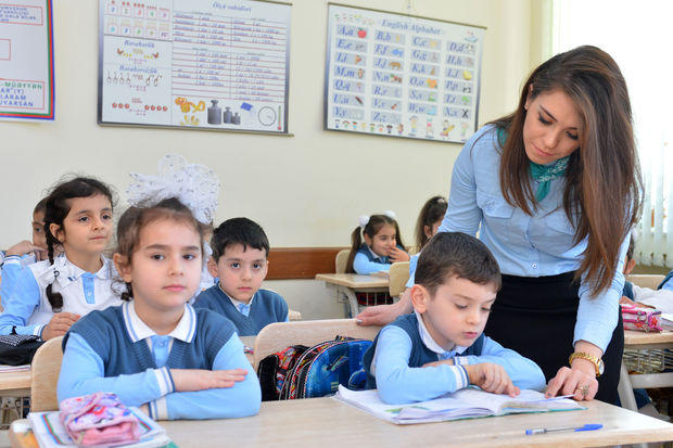 Salaries of teachers in Azerbaijan to be raised