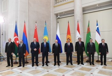   انطلاق اجتماع غير رسمي لرؤساء الدول الأعضاء في رابطة الدول المستقلة في سانت بطرسبورغ  