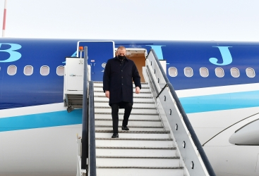  الرئيس إلهام علييف يزور سانت بطرسبرغ  