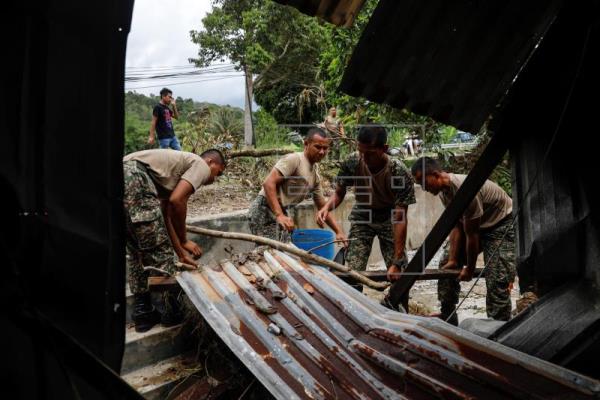 Malasia se prepara para nuevas inundaciones mientras se recupera del desastre