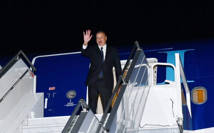   President Ilham Aliyev ends visit to Russia  