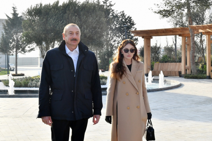   Präsident Aliyev und First Lady sehen die Bedingungen im Nizami Gandschavi Park -   FOTOS    