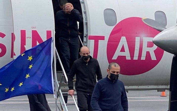    Azərbaycanın təhvil verdiyi ermənilər -    FOTO      