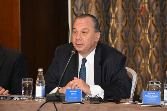    ABŞ-ın Etnik Anlaşma Fondunun sədri Prezidenti təbrik edib   